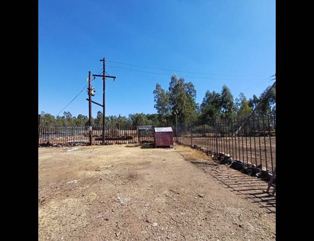 25,696M² SMALLHOLDING FOR SALE IN COOPERVILLE